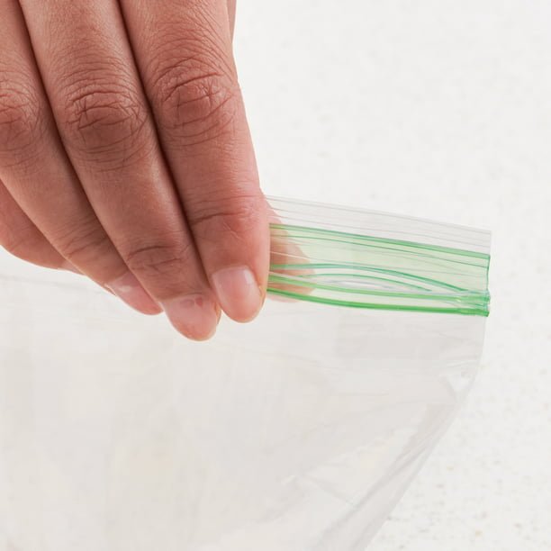Great Value Fresh Seal Double Zipper Sandwich Bags, 100 Count - Image 2